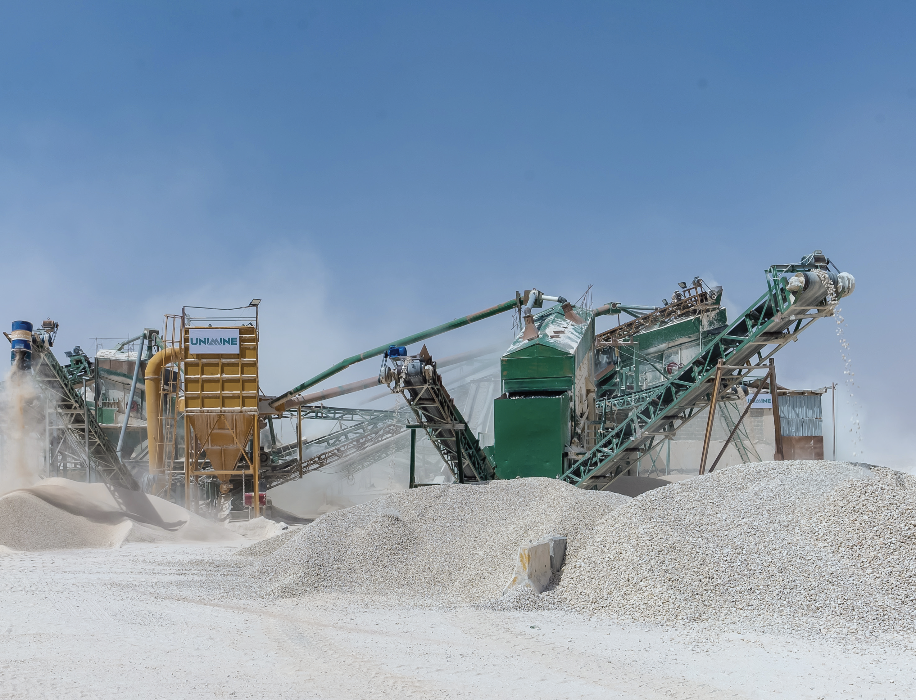 UNIMINE aggregate crushing facility